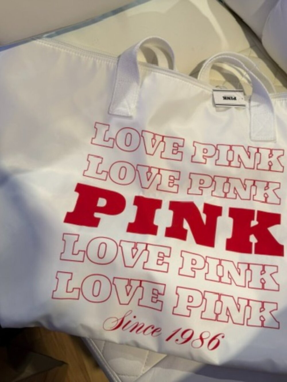 Victoria Secret Beach Bag - Picture 2 of 2